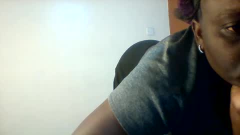 Snapshot of chocobabe002 chatting on 12, 7, 2026 chocobabe002 online show from 12, 7, 2026