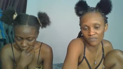 Snapshot of chocobear22 chatting on 20, 11, 2025 chocobear22 online show from 20, 11, 2025