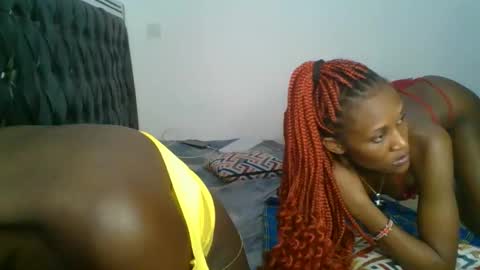 Snapshot of chocobear22 chatting on 2, 12, 2025 chocobear22 online show from 2, 12, 2025