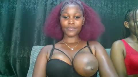 Snapshot of chocolate_divaa chatting on 29, 5, 2026 chocolate_divaa online show from 29, 5, 2026
