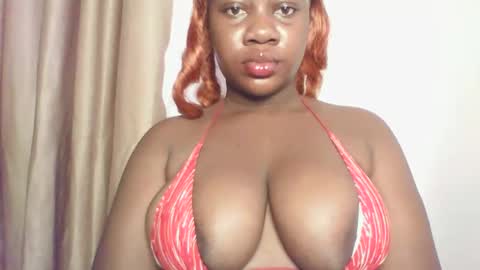 chocolateassgirl61 online show from 24, 11, 2025