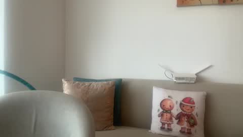 ChocolateCakeQueen online show from 17, 12, 2025