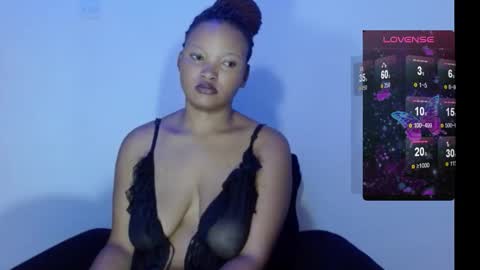 chocolatemilkebony online show from 26, 2, 2025