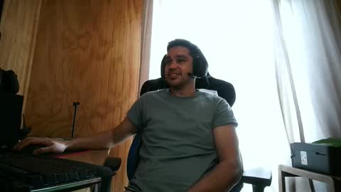 Snapshot of chocomate chatting on 2, 10, 2025 chocomate online show from 2, 10, 2025