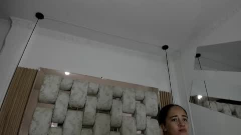 Snapshot of choeandbritany chatting on 19, 2, 2025 ChoeANDbritany online show from 19, 2, 2025