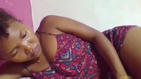 Snapshot of chololatblonde chatting on 24, 2, 2026 chololatblonde online show from 24, 2, 2026