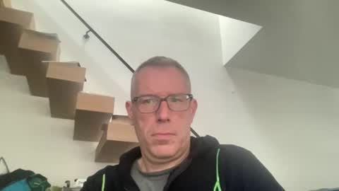 choupipat1 online show from 25, 2, 2026