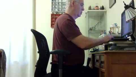 chris2002b online show from 21, 9, 2025