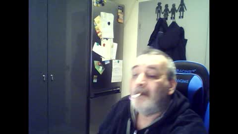 Chris online show from 28, 3, 2026