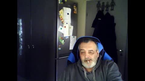 Chris online show from 4, 4, 2026