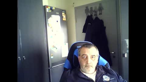 Chris online show from 11, 4, 2026