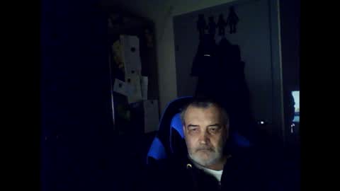 Chris online show from 12, 4, 2026