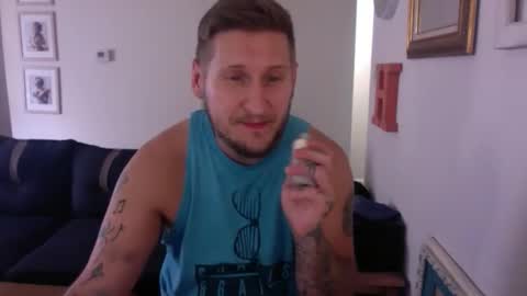 Snapshot of chris2fur87 chatting on 13, 10, 2025 Christopher the Blue-Eye Guy online show from 13, 10, 2025