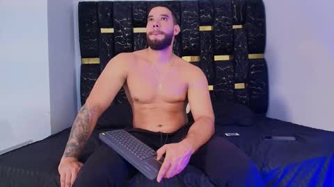 Chris B online show from 21, 11, 2025