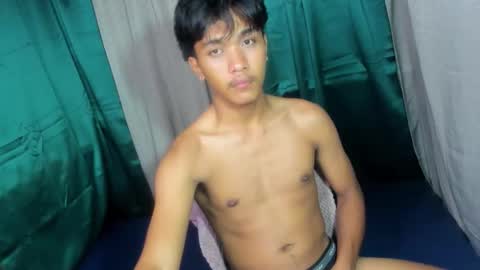 chris_hardfucker online show from 8, 3, 2026