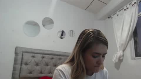 Snapshot of chris_sharon2023 chatting on 12, 12, 2024 Yarixa online show from 12, 12, 2024