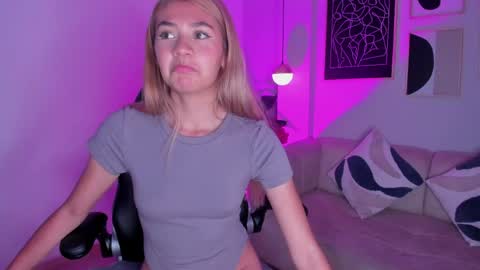 Chris online show from 15, 4, 2026