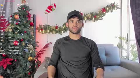 Snapshot of chrisandrew_ chatting on 10, 12, 2024 Im Chirs IM MODEL INDEPENDT online show from 10, 12, 2024