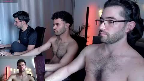 Snapshot of chrisandrew_ chatting on 21, 2, 2025 Im Chirs IM MODEL INDEPENDT online show from 21, 2, 2025