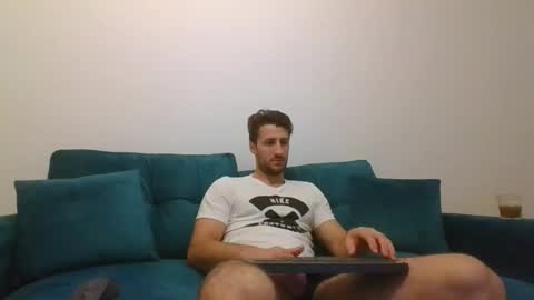 Snapshot of chrisaron chatting on 8, 3, 2025 chrisaron online show from 8, 3, 2025