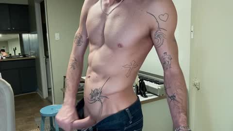 Snapshot of chriscool93 chatting on 3, 1, 2025 Content creator artist online show from 3, 1, 2025