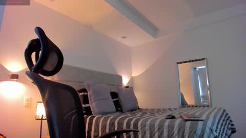 chrismorgan24 online show from 19, 9, 2025