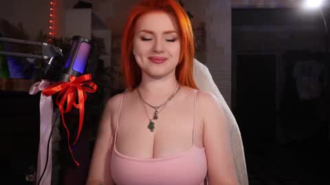 chriss_foxx online show from 5, 3, 2025