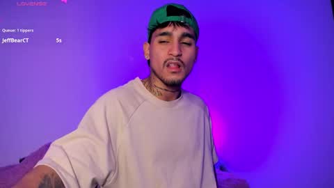 Christian Wang online show from 5, 12, 2025