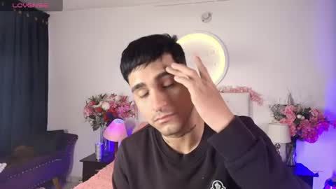 Snapshot of chriss_wg_ chatting on 14, 7, 2026 Christian Wang online show from 14, 7, 2026