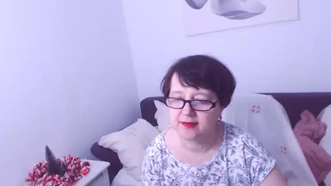 Christa online show from 2, 1, 2025