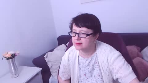 Christa online show from 12, 1, 2025