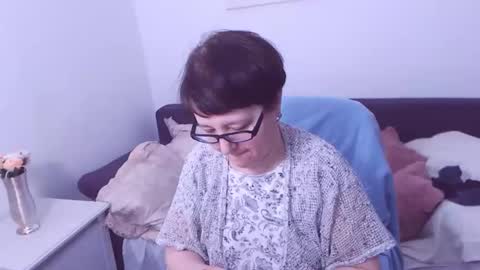 Christa online show from 19, 1, 2025