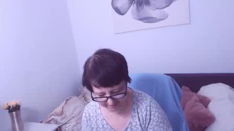 Christa online show from 15, 11, 2025