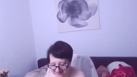 Snapshot of christarose chatting on 5, 6, 2026 Christa online show from 5, 6, 2026