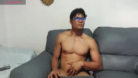 ---Chistian--- online show from 3, 10, 2025