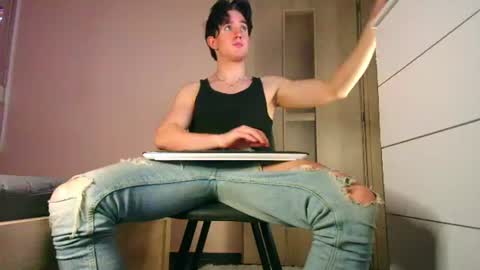 UPVOTE ME ------  ILL DO SOMETHING FOR FREE online show from 8, 7, 2026