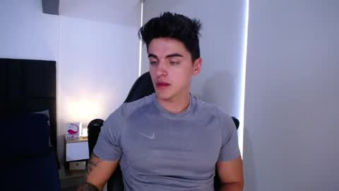 Snapshot of christianvalenzia chatting on 17, 1, 2025 Christian online show from 17, 1, 2025