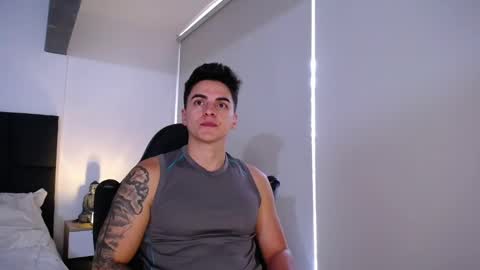 Snapshot of christianvalenzia chatting on 12, 3, 2025 Christian online show from 12, 3, 2025