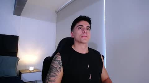 Snapshot of christianvalenzia chatting on 15, 10, 2025 Christian online show from 15, 10, 2025