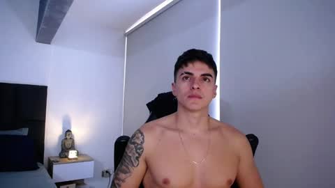 Snapshot of christianvalenzia chatting on 17, 11, 2025 Christian online show from 17, 11, 2025