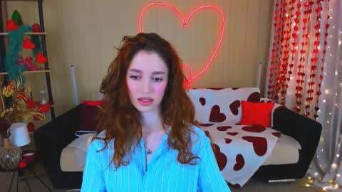 christinaconteeree online show from 15, 2, 2026