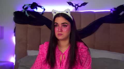 Christina online show from 1, 11, 2025