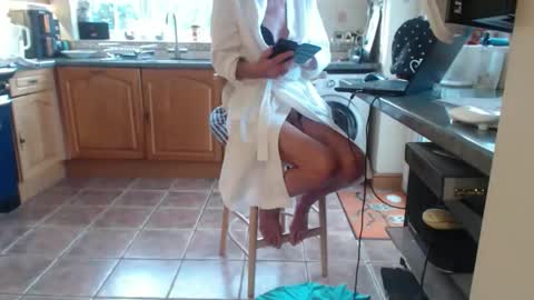 Sissy Christine online show from 2, 2, 2026