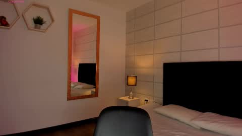 Snapshot of christine_harper chatting on 13, 2, 2026 Christine online show from 13, 2, 2026