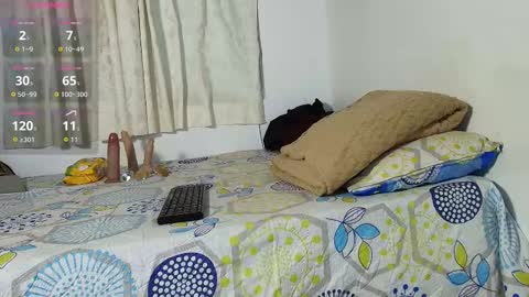 Snapshot of christopher__vans chatting on 3, 11, 2025 CHRISTOPHER online show from 3, 11, 2025