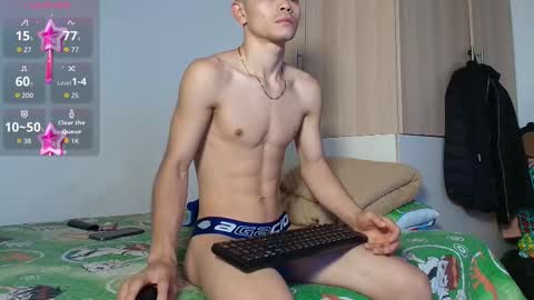 Snapshot of christopher__vans chatting on 22, 11, 2025 CHRISTOPHER online show from 22, 11, 2025