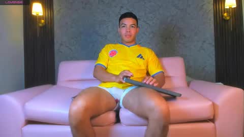 christopherivera online show from 3, 7, 2026
