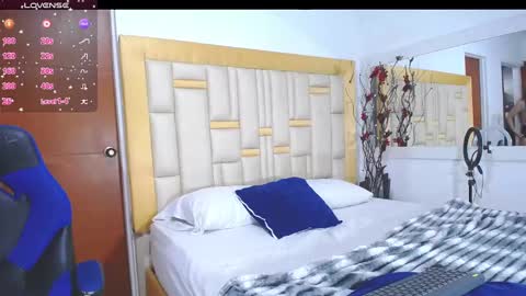 Christy Diaz online show from 9, 2, 2025