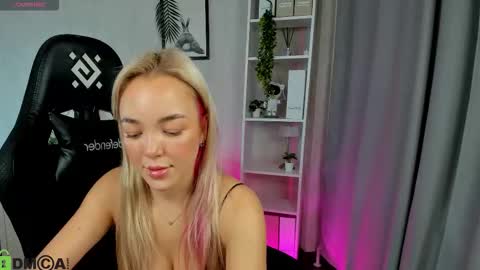 hristy3 online show from 17, 11, 2025