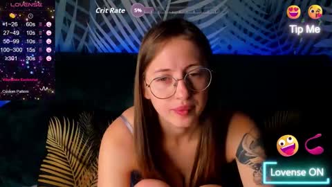 ChristyCrayme online show from 16, 10, 2025